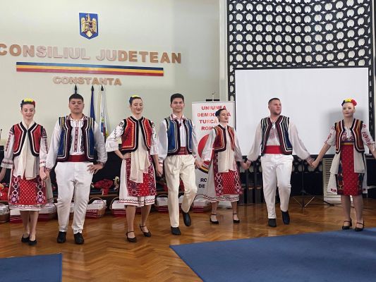 Köstencede nevruz coşkusu sayfa 7-1