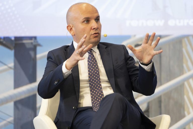 Küçük: Schengen konusunda sorunlarımızın kaynağı Viyana ve Lahey