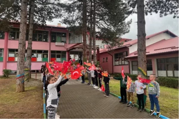 Kuzey Makedonya Türklerinden ayrımcılığa sert tepki
