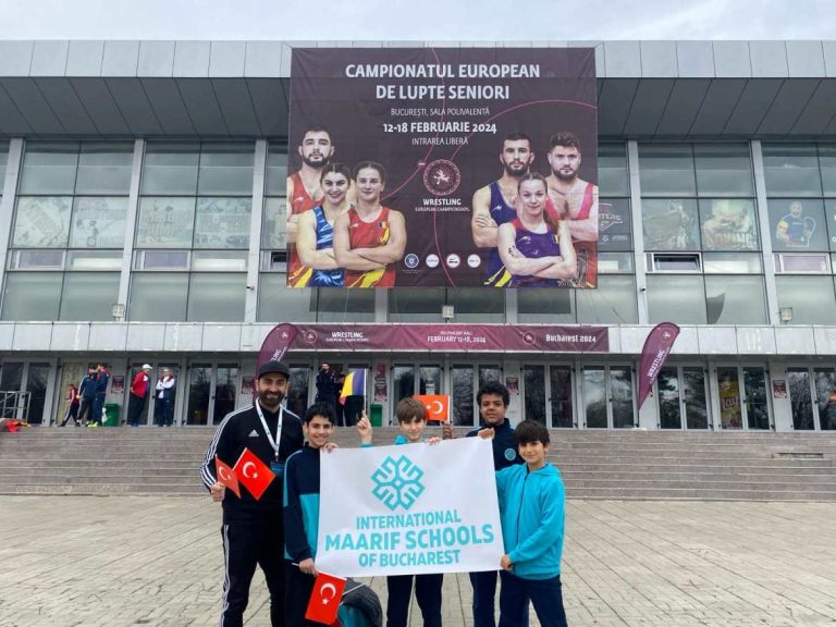 Maarif öğrencilerinden Rıza Kayaalp’e destek