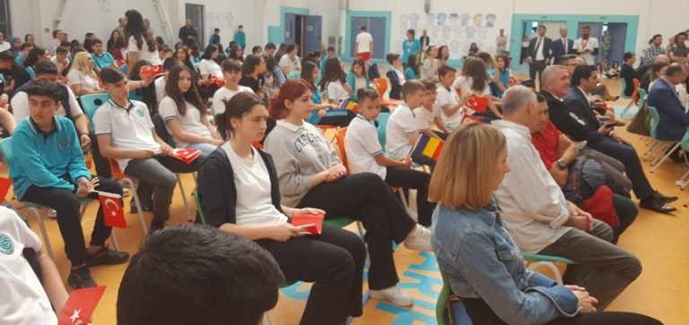 Maarif Okulu’ndaki 19 Mayıs kutlamasından kareler