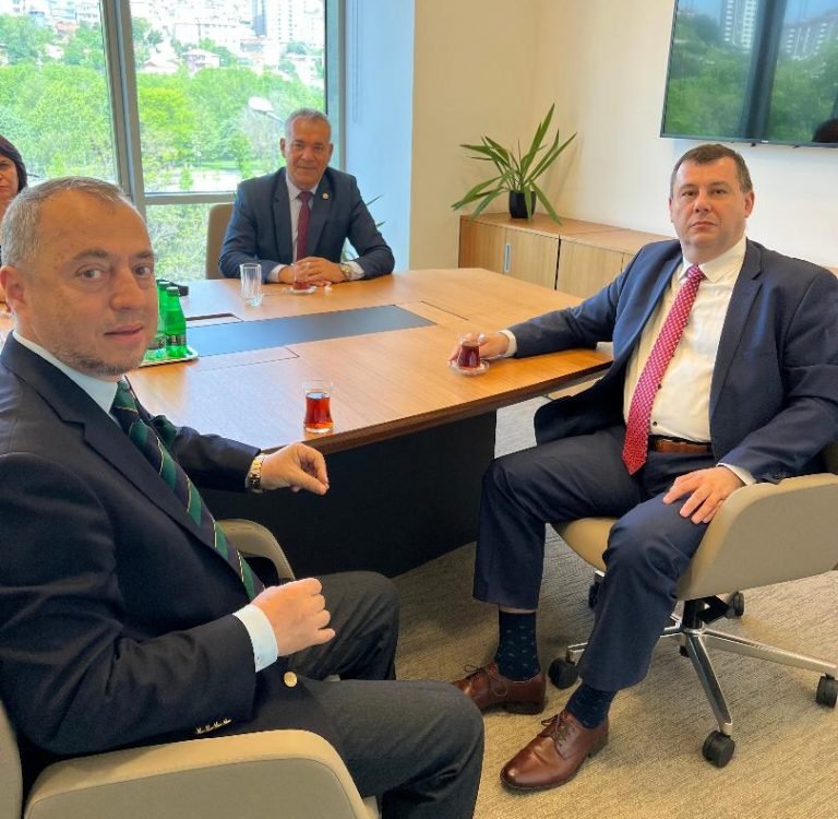 Macar Başkonsolos Dr. Attila Pintér’e Koşdemir ve Şahbaz’dan Ziyaret
