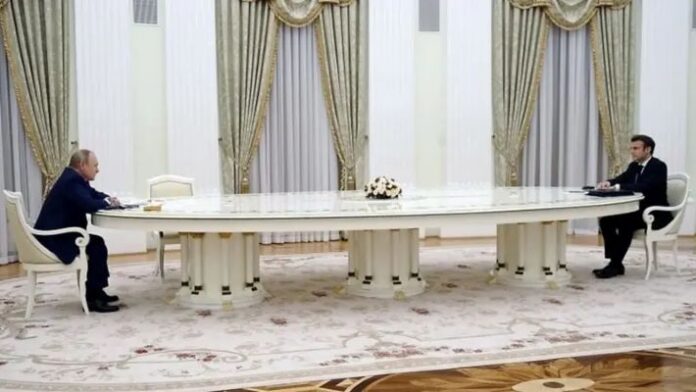 Macron sayfa 2