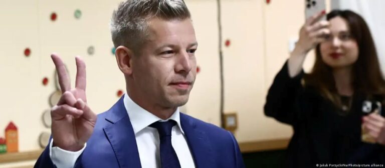 Orban’ın Brütüs’ü Peter Magyar kimdir?