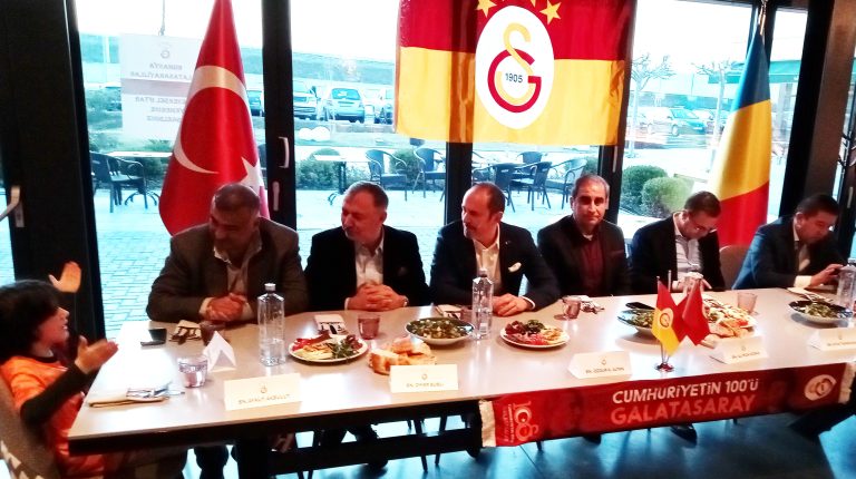 Romanya Galatasaraylılar Derneği iftar yemeği verdi
