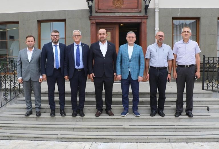 Türkiye-Romanya Ticaret Odası Başkanı Atalay’dan Ziyaret