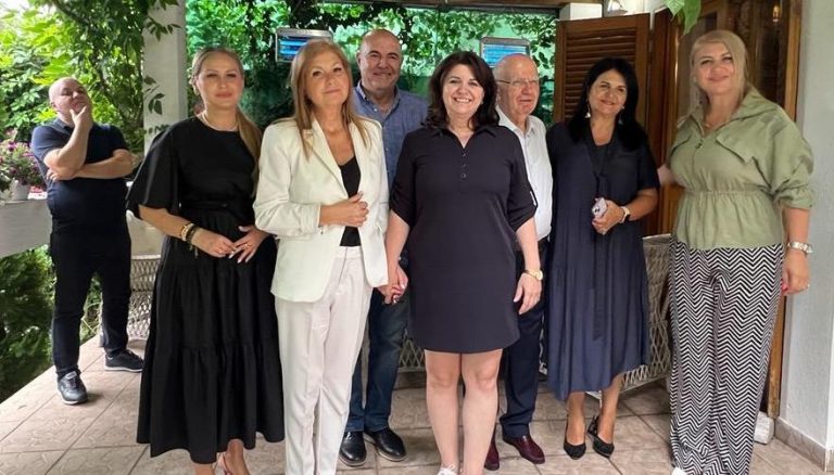 Romanya- Türkiye Ticaret ve Sanayi Odası Romen dostlar onuruna yaz resepsiyonu verdi