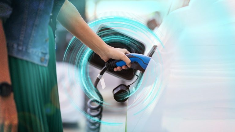 Romanya, elektrikli arabalar için şarj istasyonu fakiri