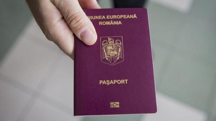 Romanya pasaportu sayfa 4