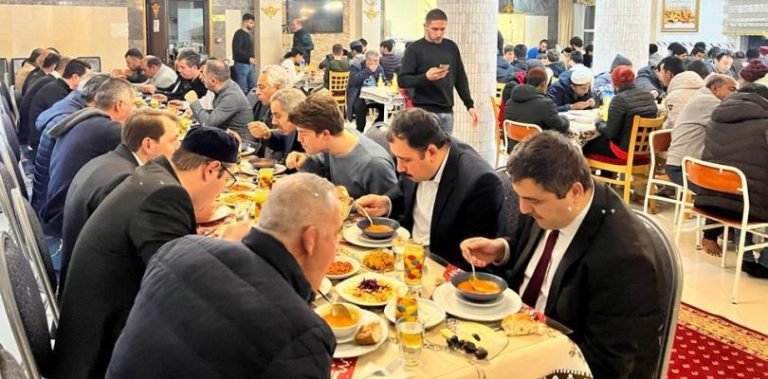 Romanya – Türkiye Ticaret ve Sanayi Odası iftar yemeğinden kareler