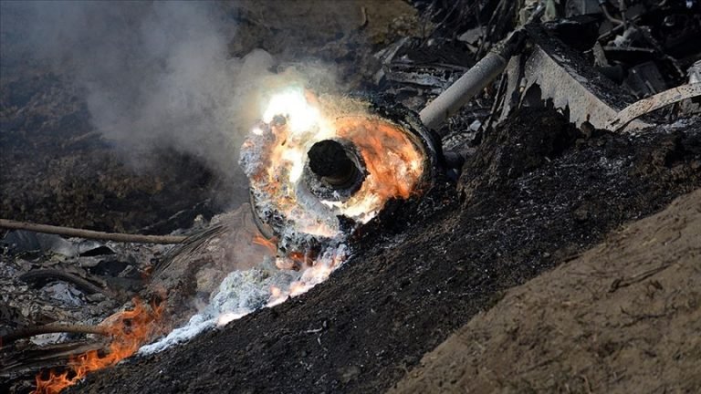 Romanya’da düşen helikopterin enkazına ulaşıldı