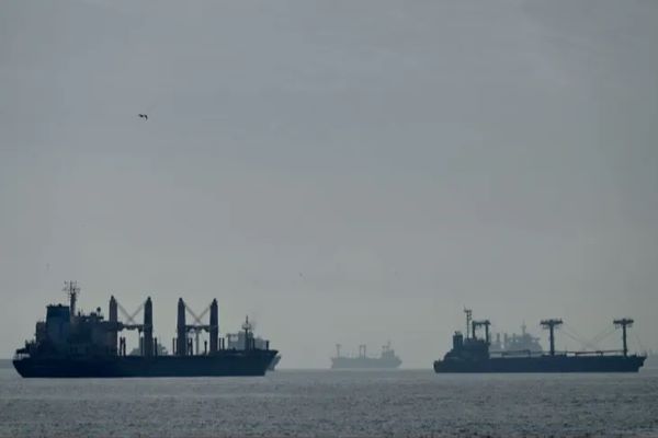 Romanya’dan Karadeniz’de güvenlik çağrısı