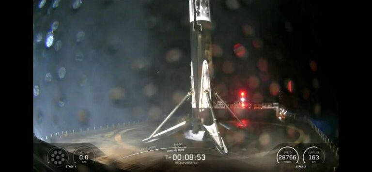 Romanya’nın EMISAR Uydusu uzaya fırlatıldı