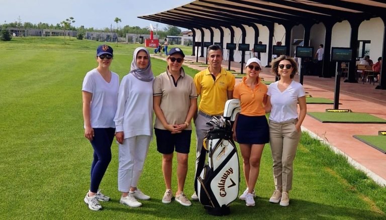 ROYAD Kadınları Golf Sahasında Bir Araya Geldi