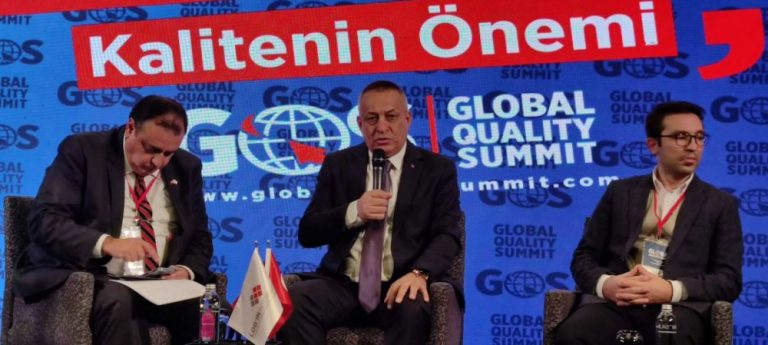 Sabit Danış’a İstanbul’dan ödül