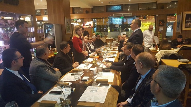 Süsli’den Büyükelçi Aramaz’a veda yemeği