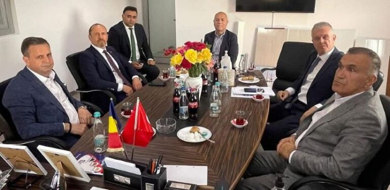 TİAD Başkanı Tandoğan Winplast üretim tesislerini ziyaret etti