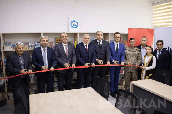 TİKA’dan Doburçan “Nazım Hikmet” İlkokuluna kütüphane