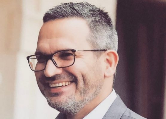 Tetik: Buz üzerinde yürüyoruz