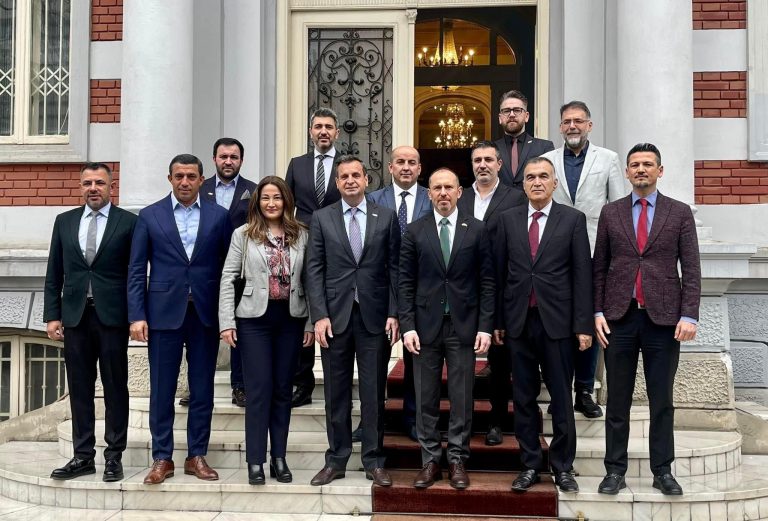 TİAD Yönetim Kurulu Büyükelçi Altan’ı ziyaret etti