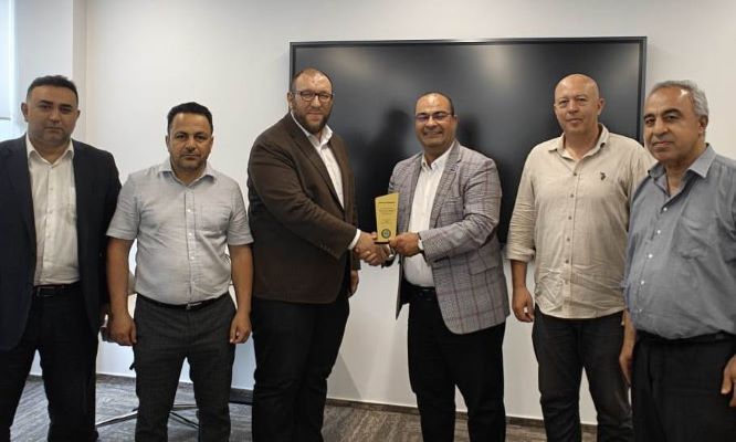 Ticaret Müşaviri Akdoğan’dan TYD’ne veda ziyareti