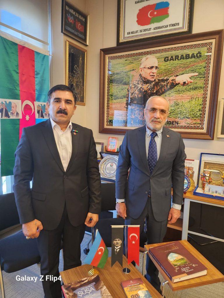 Topçu, milli kahraman Hüseyinli’yi kabul etti