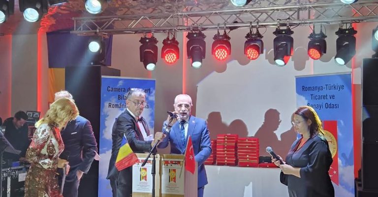 Topçu: Ülkelerimiz İki ezeli ve ebedi dost olarak dünya durdukça var olsunlar