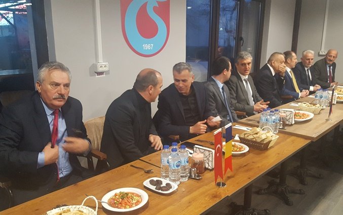 Trabzonsporlular Derneği’nden Türk kamu kurumu mensuplarına iftar