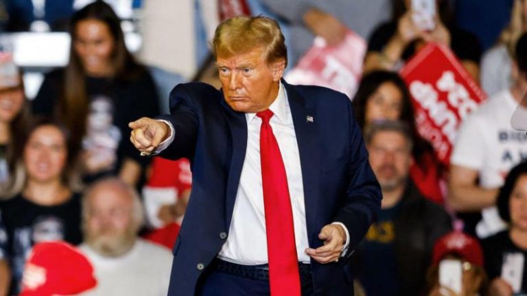 Trump’tan NATO çıkışı: ‘Rusya’yı faturayı ödemeyen ülkelere saldırmaya teşvik ederim’