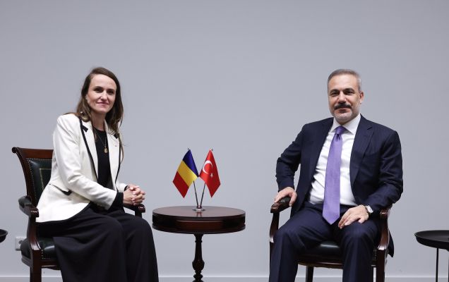 Türk ve Rumen Dışişleri Bakanları Lüksemburg’da görüştü