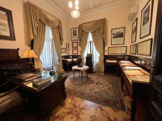 Türkiye’nin Sofya Büyükelçiliği Konutu’nda restore edilen Atatürk Odası açıldı