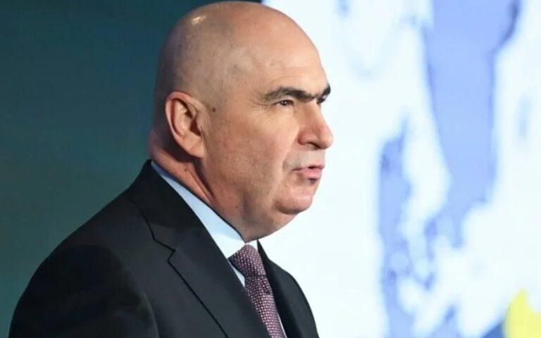 Romanya’da güven oyu alamayan hükümet düştü! Başbakan görevden alındı