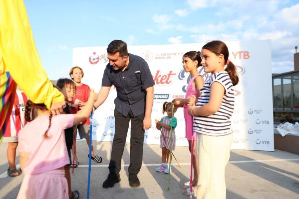 YTB Başkanı Turus, gurbetçilerle Niş’te buluştu