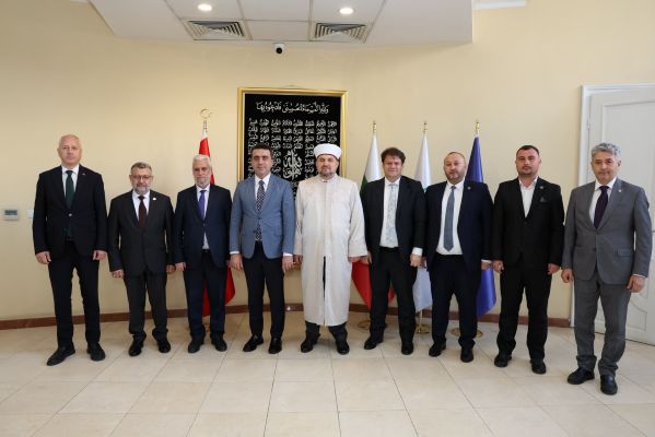 YTB Başkanı Turus Bulgaristan’da soydaşlarla bir araya geldi