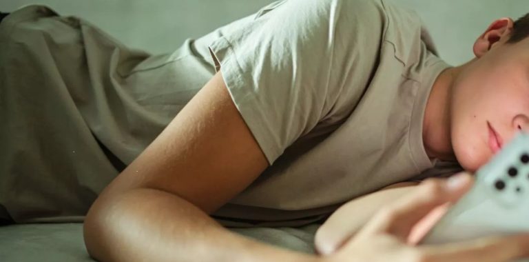 YouTube, Avrupalı gençlerin fitness videolarına erişimini sınırlayacak