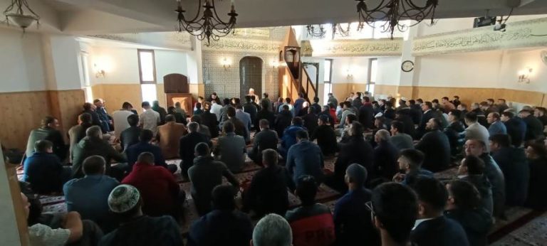Cami ve mescitlerde Bayram Namazı yoğunluğu