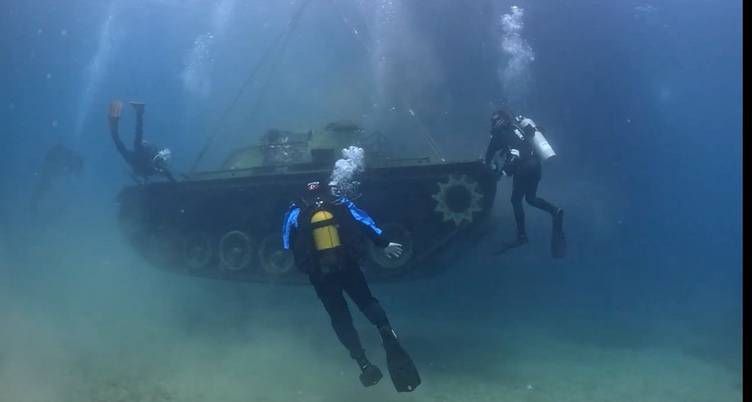 Dalış meraklısı Rumenler de Saros Körfezi’ne çeken Su Altı Tarih Müzesi’ne “zırhlı katkı”