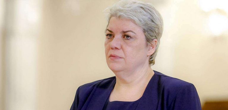 Soydaş Sevil Shhaideh görevi kötüye kullanmakla suçlanıyor