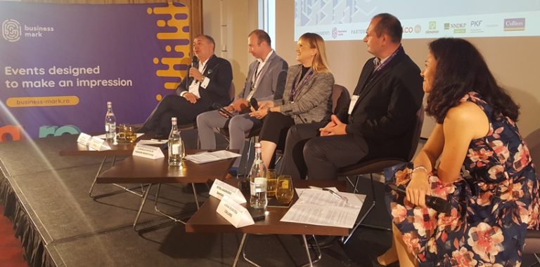 Süsli, Emlak ve İnşaat Forumu’nda konuştu